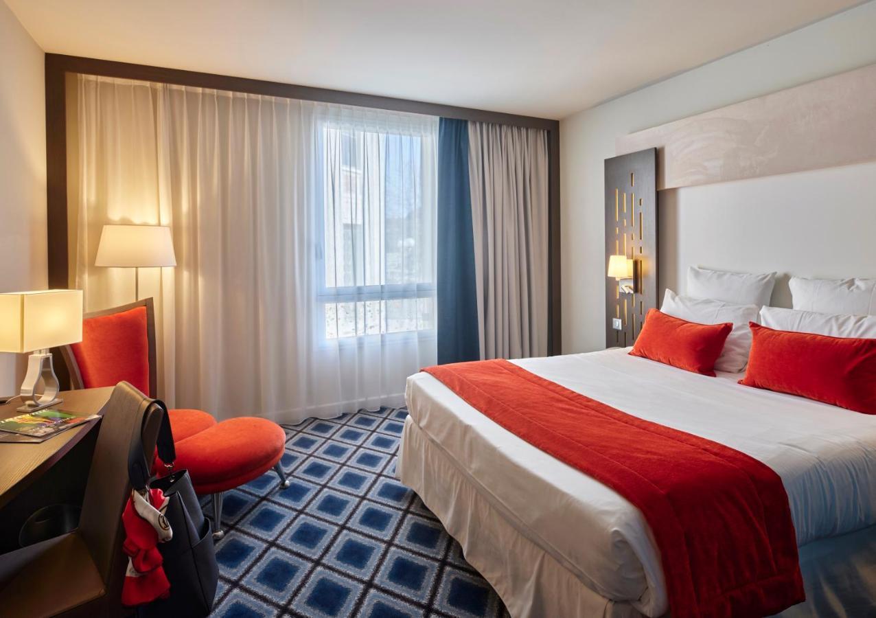 Mercure Chartres Cathedrale Екстер'єр фото